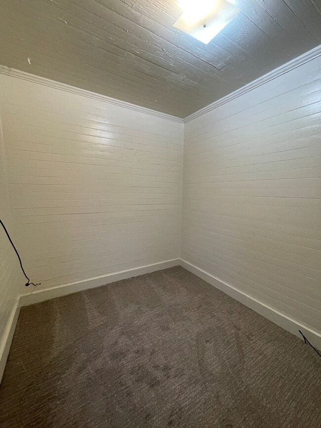 Building Photo - Charming 2 Bedroom, 1 Bathroom Home in Rio Dell, CA