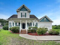 Building Photo - 7904 Willow Croft Dr