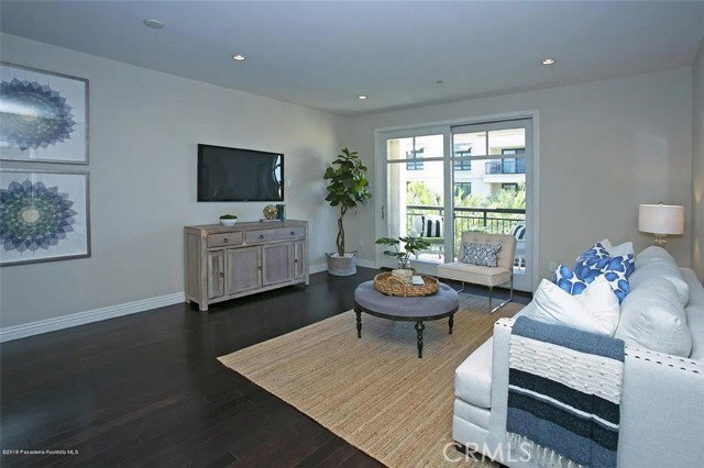 Building Photo - 511 Caruso Ave