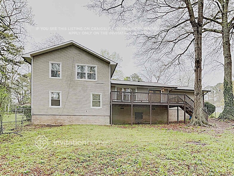 Building Photo - 2354 Shadowood Dr SW