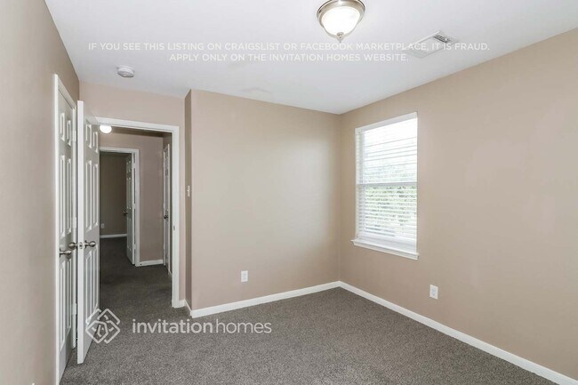 Building Photo - 28910 Rio Grande River Dr