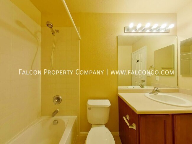 Building Photo - 8394 Kettle Drum St