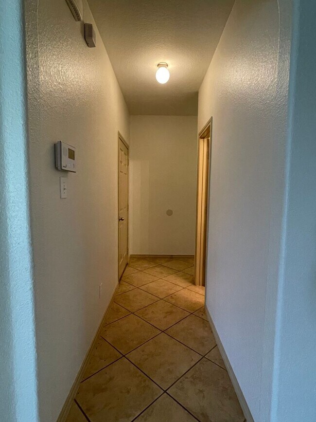 Building Photo - Beautiful Tehama Ridge Home in Cul-de-sac ...