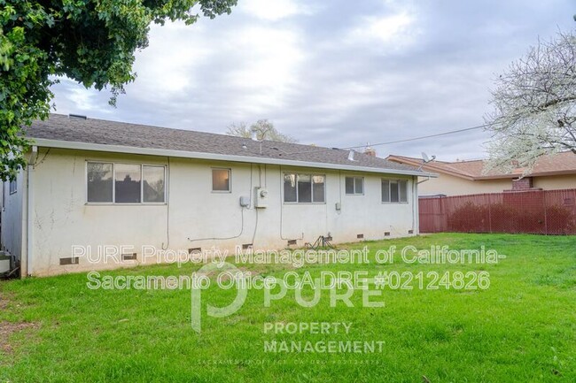 Building Photo - 9152 Cecile Way