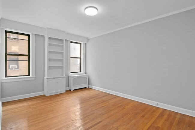 Building Photo - 2600 John F. Kennedy Blvd