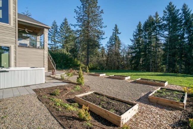 Building Photo - Masterfully Designed Custom Home in Cedar ...