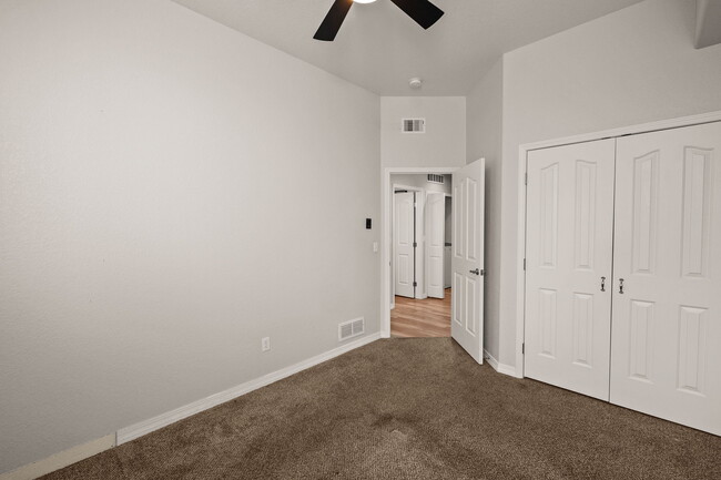 Building Photo - 6679 Bethesda Point