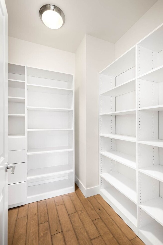 Building Photo - 7704 151st Ave NE