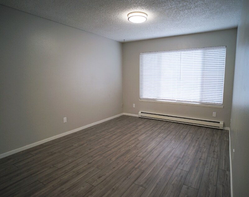 Building Photo - 11914 1st Ave SW