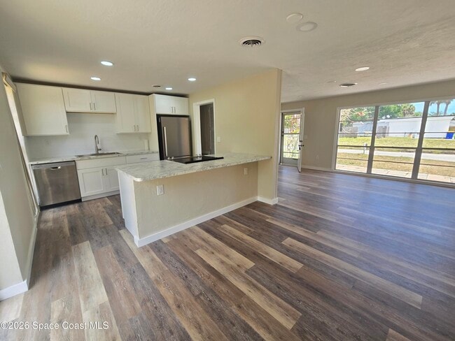 Building Photo - 39 E Azalea Cir