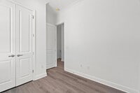 Building Photo - 212 Kara Lake Dr