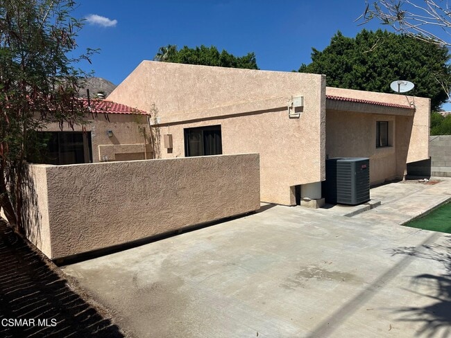 Building Photo - 53380 Avenida Ramirez