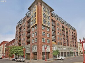 Building Photo - Old Town Lofts - South Facing Studio w/par...