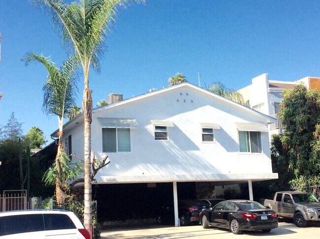 6109 Fountain AV 90028 - 6109 Fountain Ave