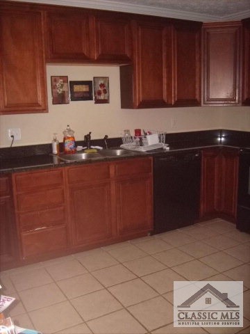 Building Photo - 421 Seagraves Dr