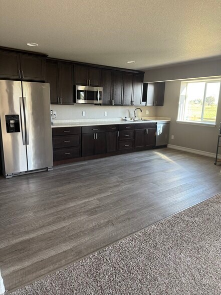 Building Photo - 5383 Homeward Dr