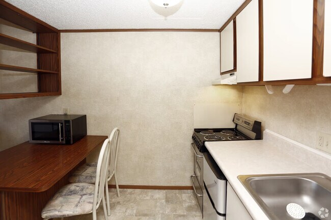 Building Photo - 377 Brunswick-