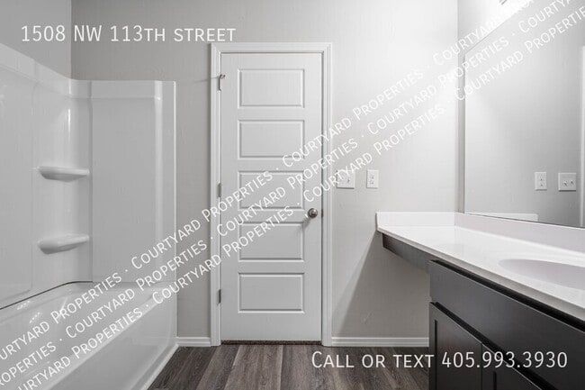 Building Photo - 1508 NW 113th St