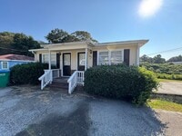 Building Photo - 5963 Peco Ln