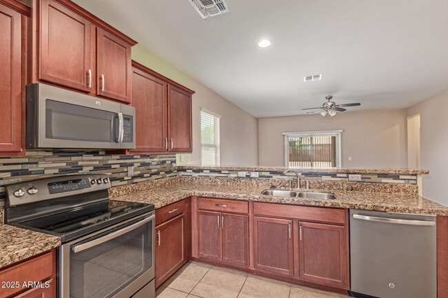 Building Photo - 41161 W Capistrano Dr