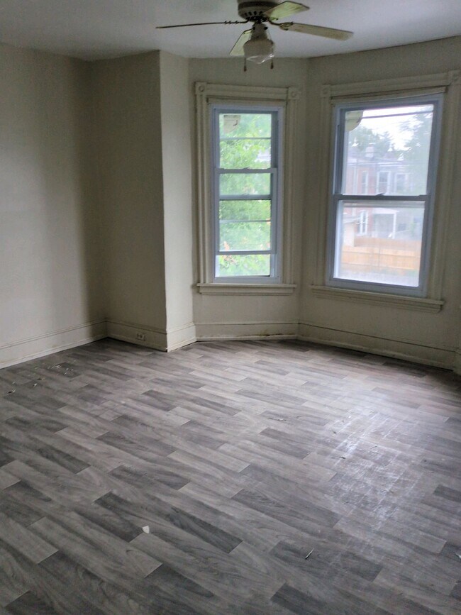 Building Photo - 2227 Jessup St