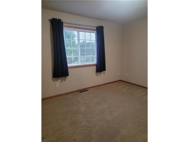 Building Photo - 18414 Lafayette Way