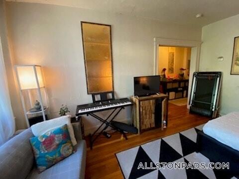 Building Photo - 109 Brainerd Rd