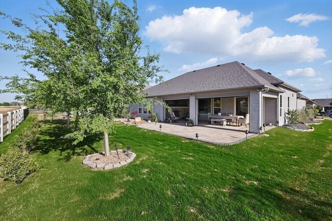 Building Photo - 12424 Blue Granite Dr