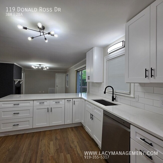 Building Photo - 119 Donald Ross Dr