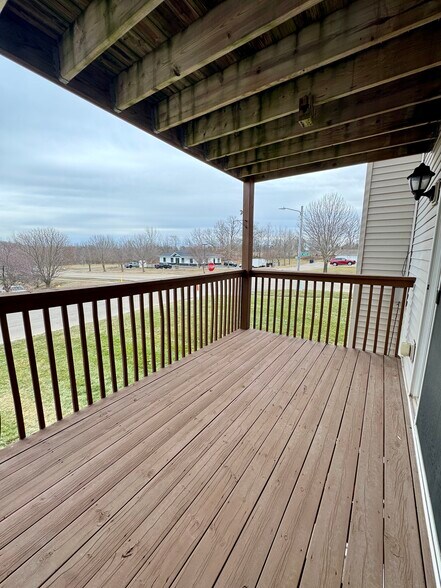 Building Photo - 4600 Grand Ave