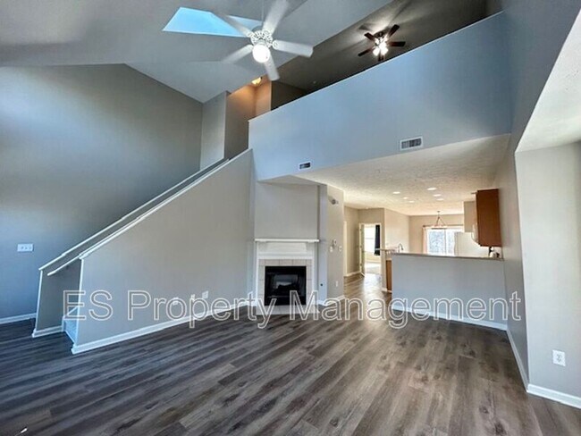 Building Photo - 6606 Reserve Dr