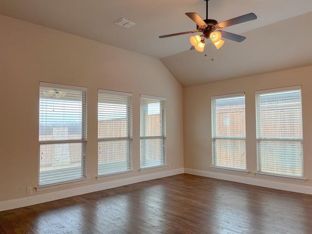 Building Photo - 1205 Roadrunner Dr