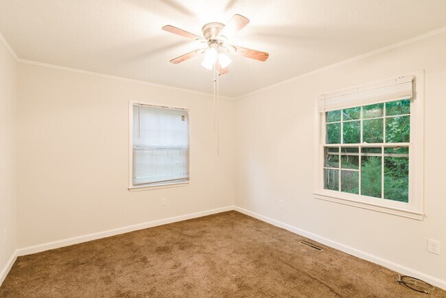 Building Photo - 2706 Marlin Dr