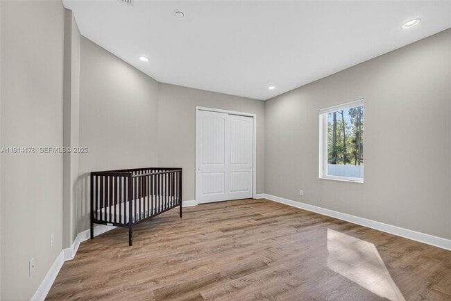 Building Photo - 18369 Mellen Ln