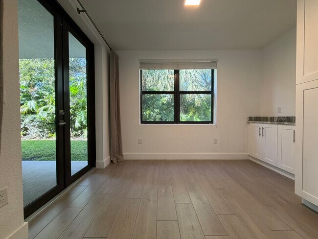 Building Photo - 329 Bella Sol Way