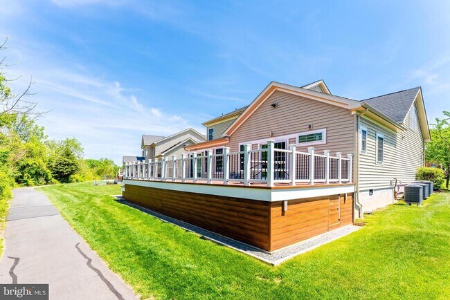 Building Photo - 22507 Bowens Wharf Pl