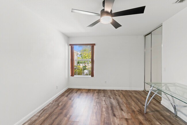 Building Photo - 8270 Eleuthera Ln