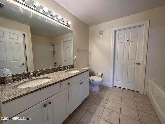 Building Photo - 230 Presidents Cup Way