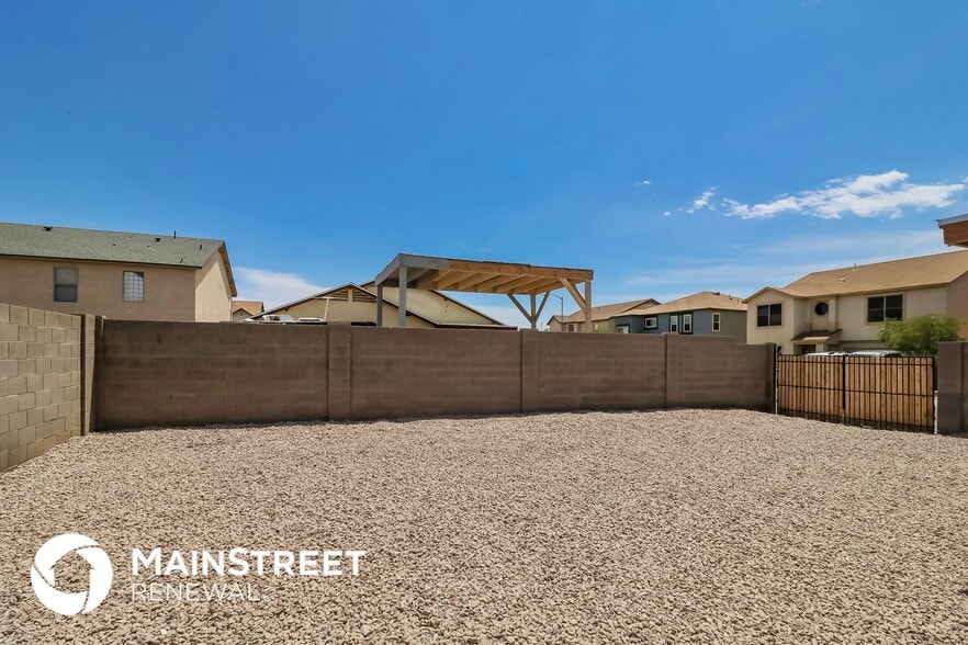 Building Photo - 11841 W Corrine Dr