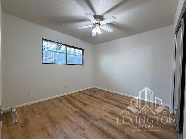 Building Photo - Stunning, 2BD/1BA, Condo home in The Villaggio Community, near Madison Ave. and American River Co...