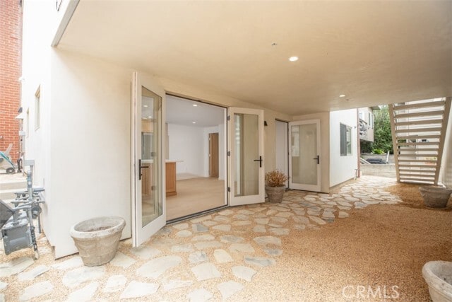 Building Photo - 281 Grandview St