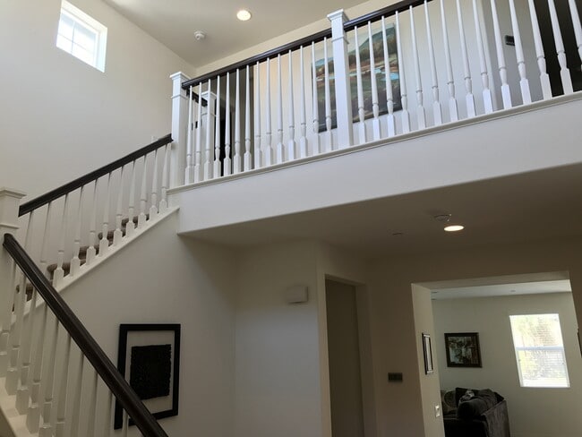 Building Photo - Private large 4 bed NextGen, with double living rooms, kitchens and laundries.