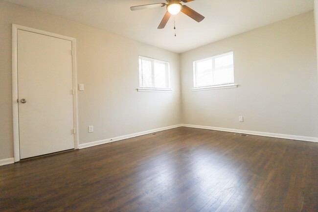 Building Photo - Charming 3-Bedroom Home for Rent – Newly R...