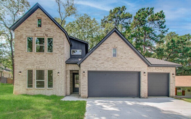 Building Photo - 1802 Rollingwood Dr