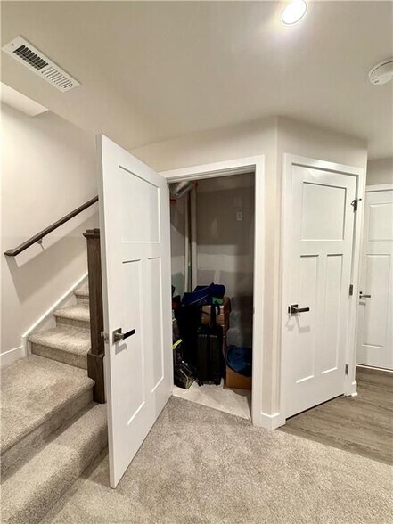 Building Photo - 2000 Fortuna St