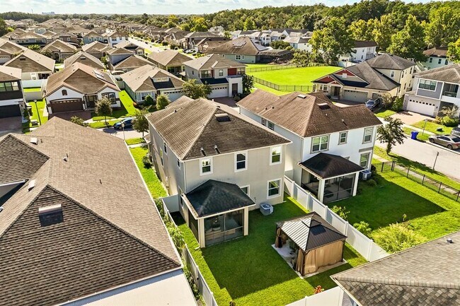 Building Photo - 2417 Chateau Lp