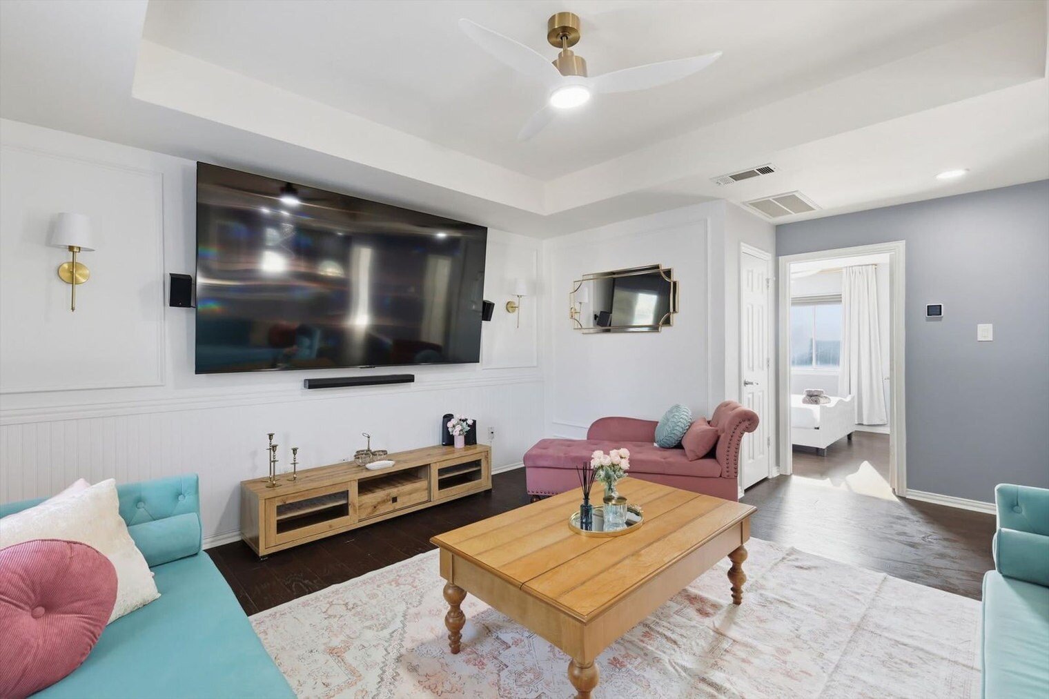 Building Photo - 537 Purdue Dr