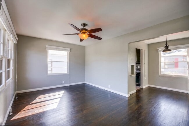 Interior Photo - 30th Street Cottages