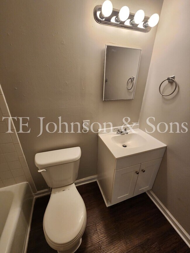 Building Photo - Morgan Park Apartments