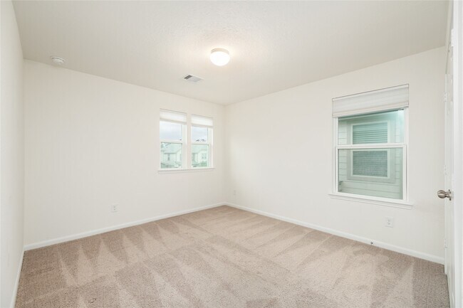 Building Photo - 14627 Monterey Cypress Dr